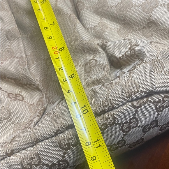 Gucci Tan Shoulder Bag - Picture 8 of 10